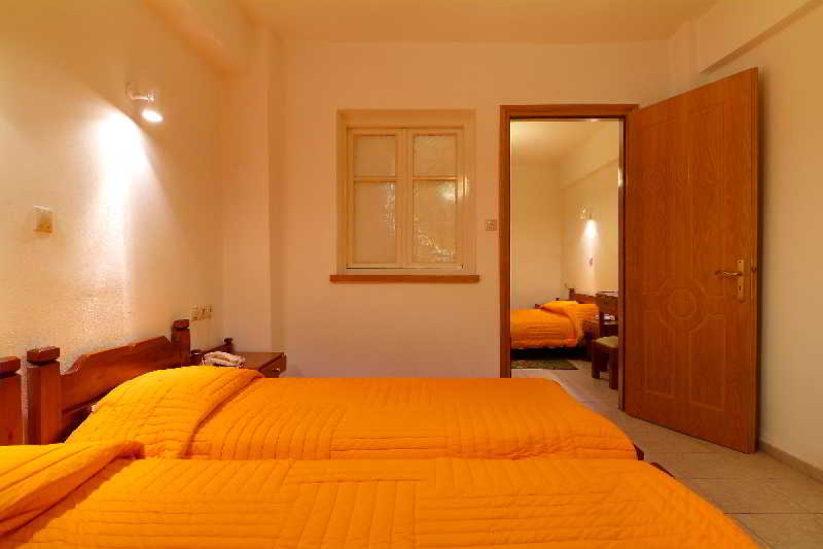 ORFEAS HOTEL
