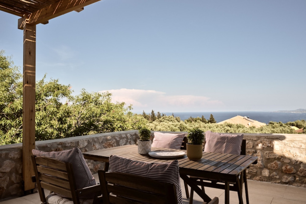 DOUNIAS VILLAGE HOME