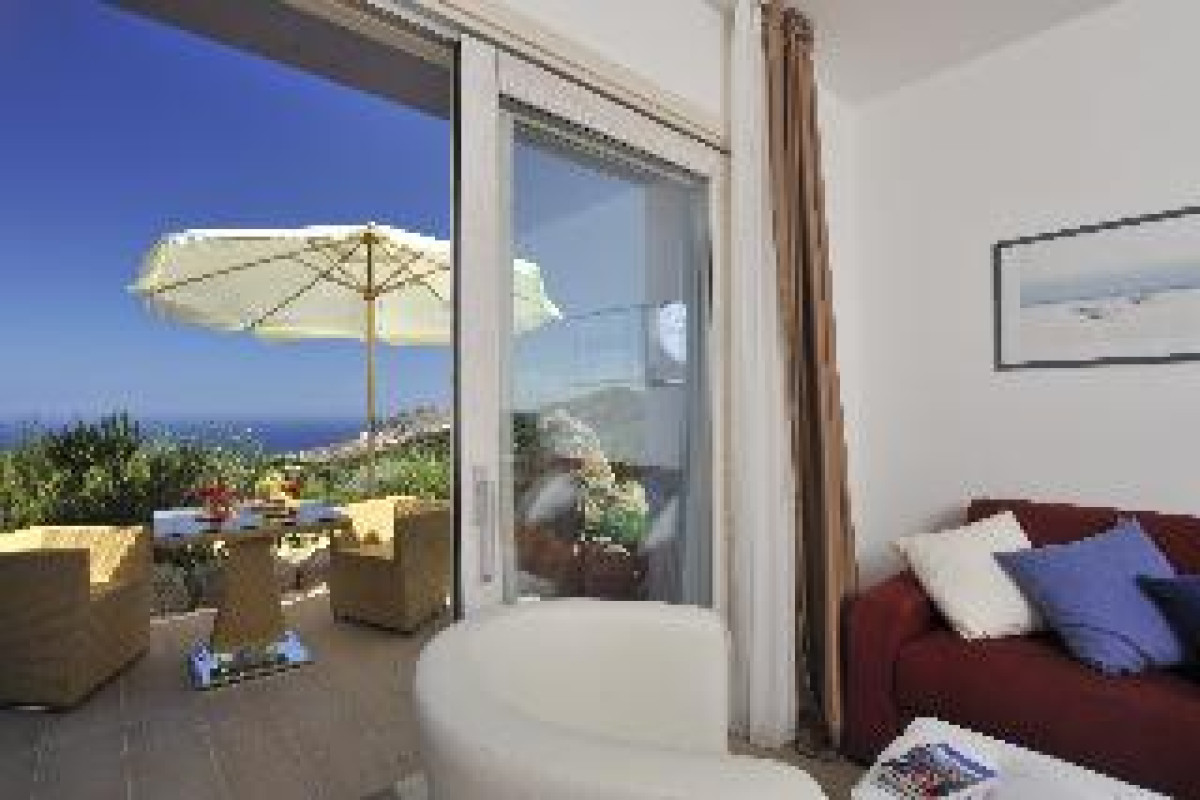 BAJALOGLIA RESORT