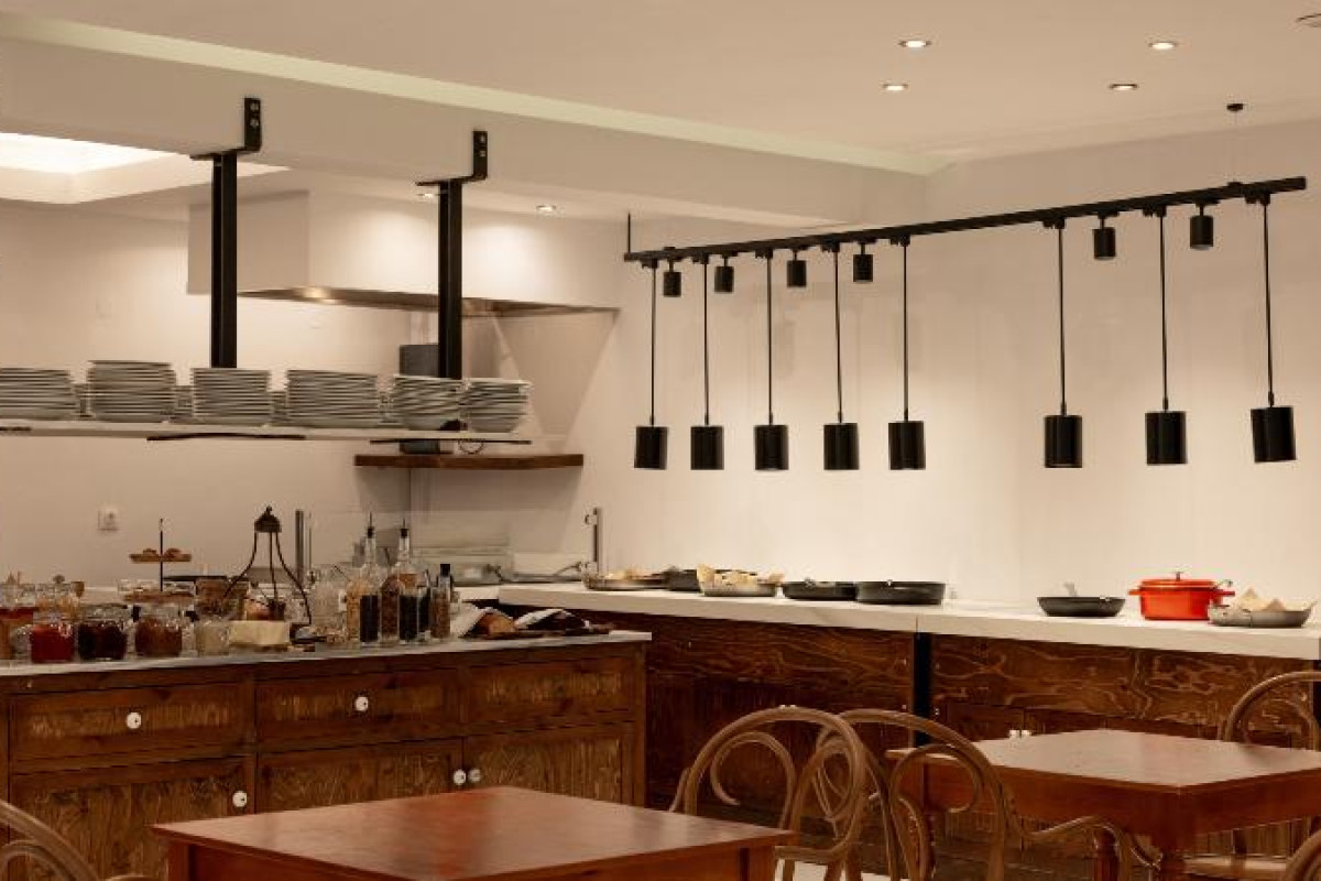 Nami Hotel amp; Suites