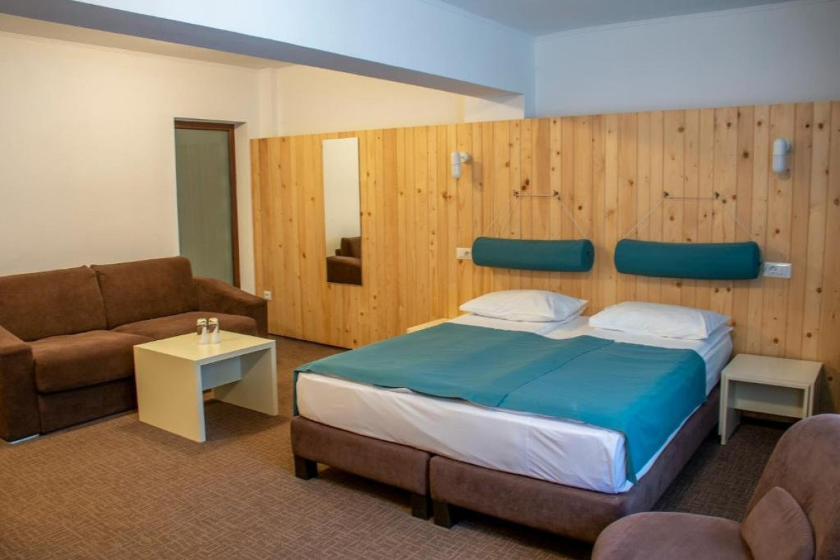 HOTEL COTA O MIE.
