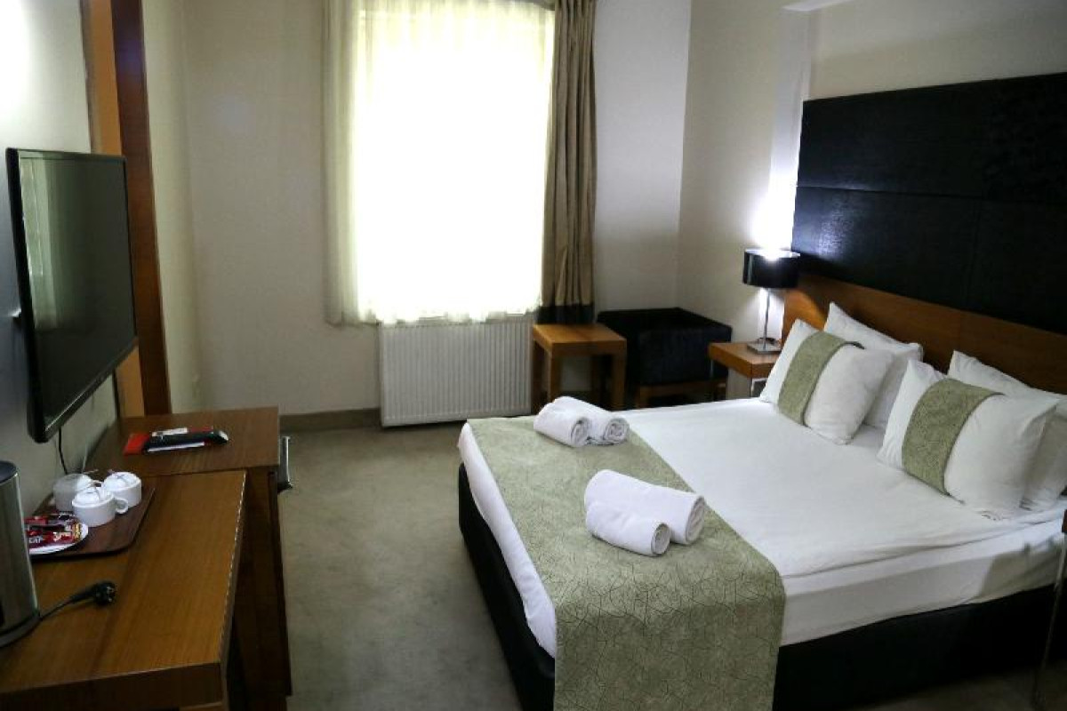 Lion City Hotel