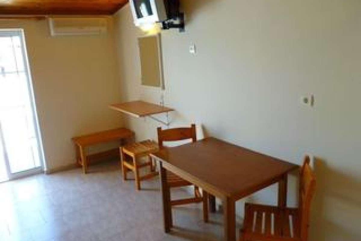 VANESSA HOTEL