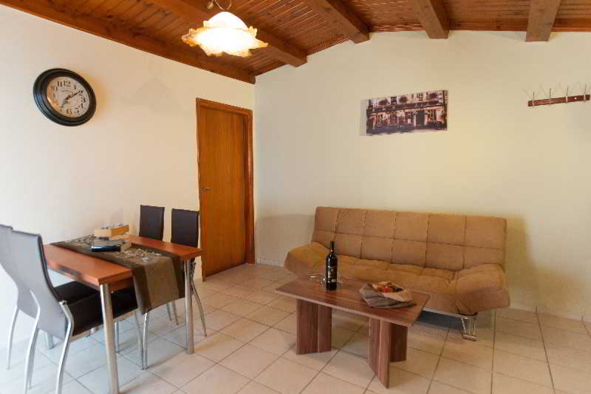 Castello Apartments