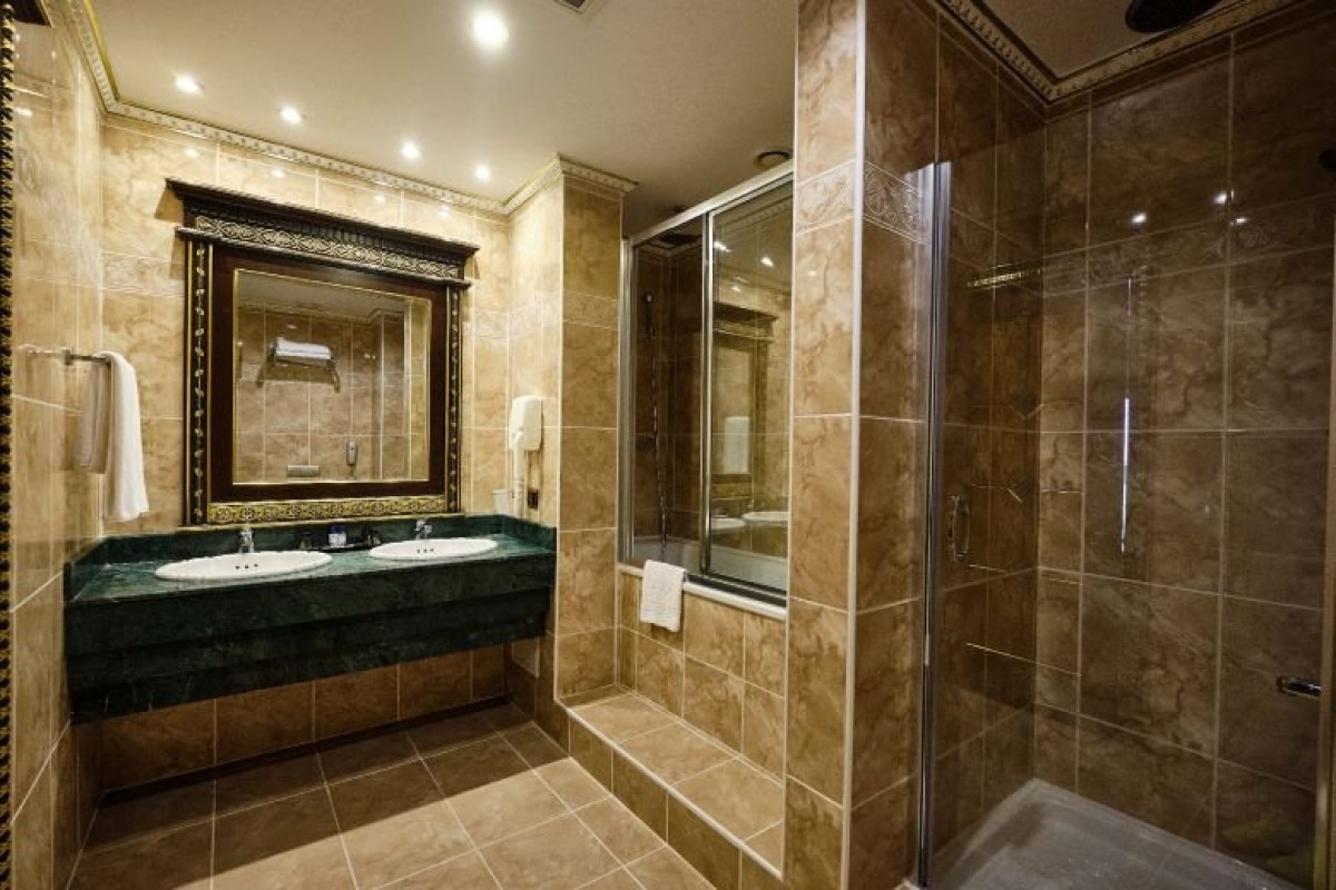 CLUB HOTEL SERA