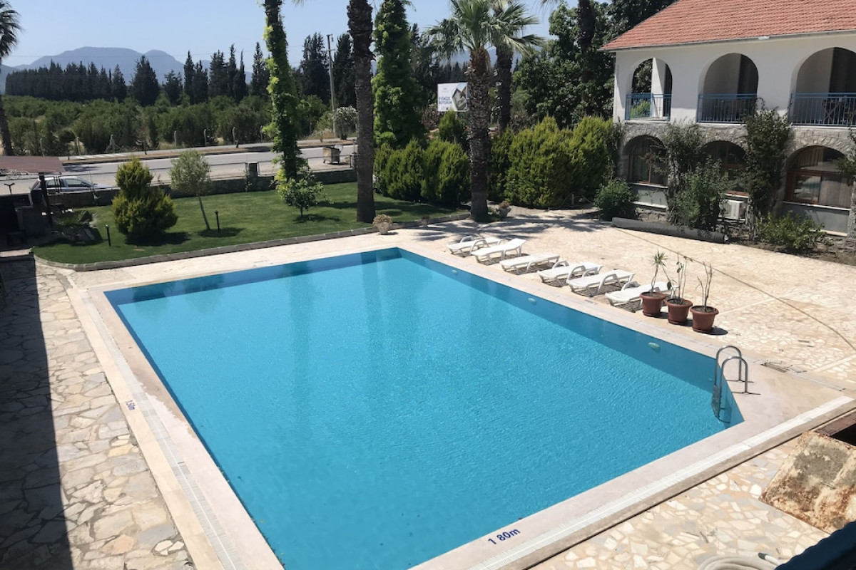 BURC HOTEL