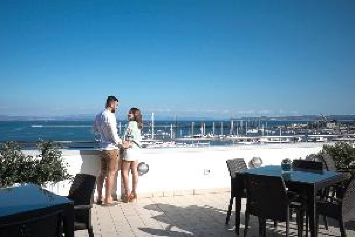 LU HOTEL RIVIERA