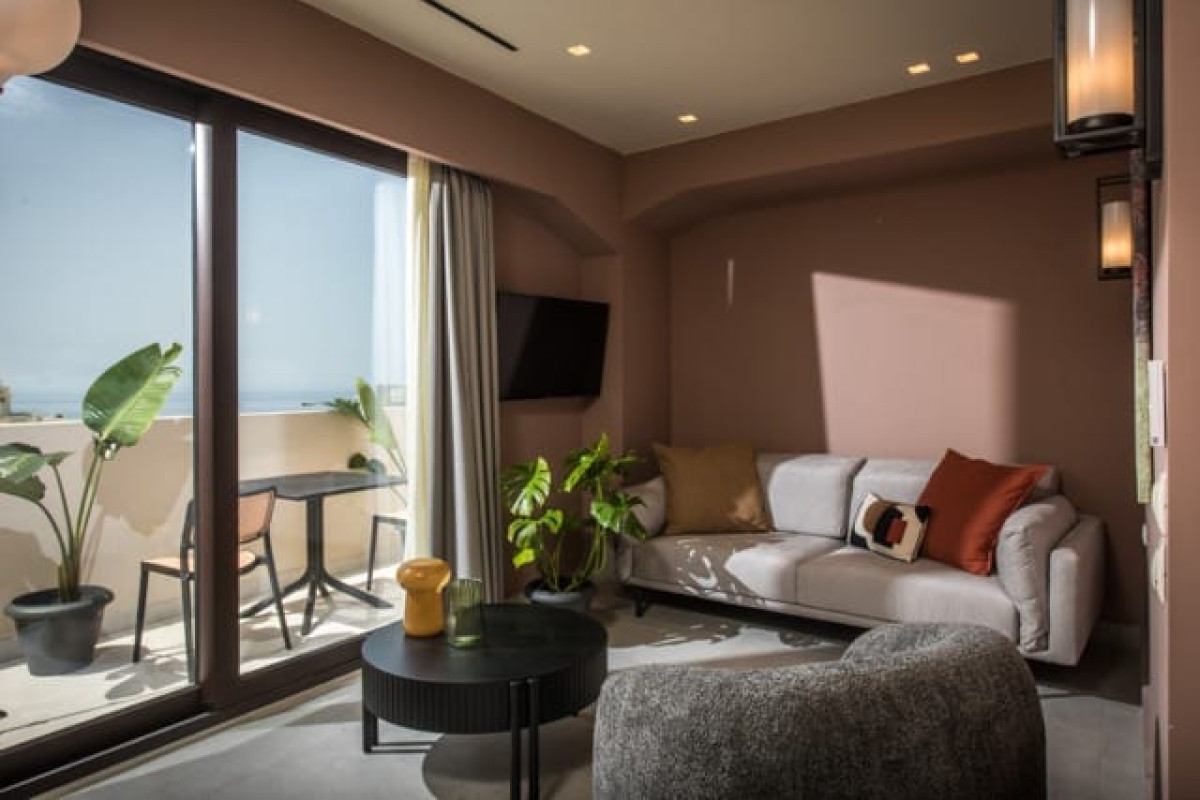 Centro Vero Suites by Omilos Hotels