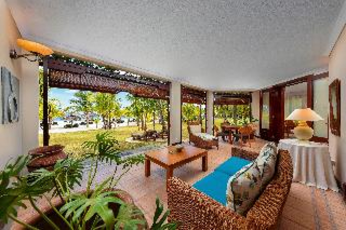 DINAROBIN BEACHCOMBER GOLF RESORT amp; SPA