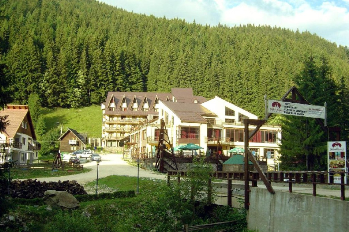 . Mistral Resort