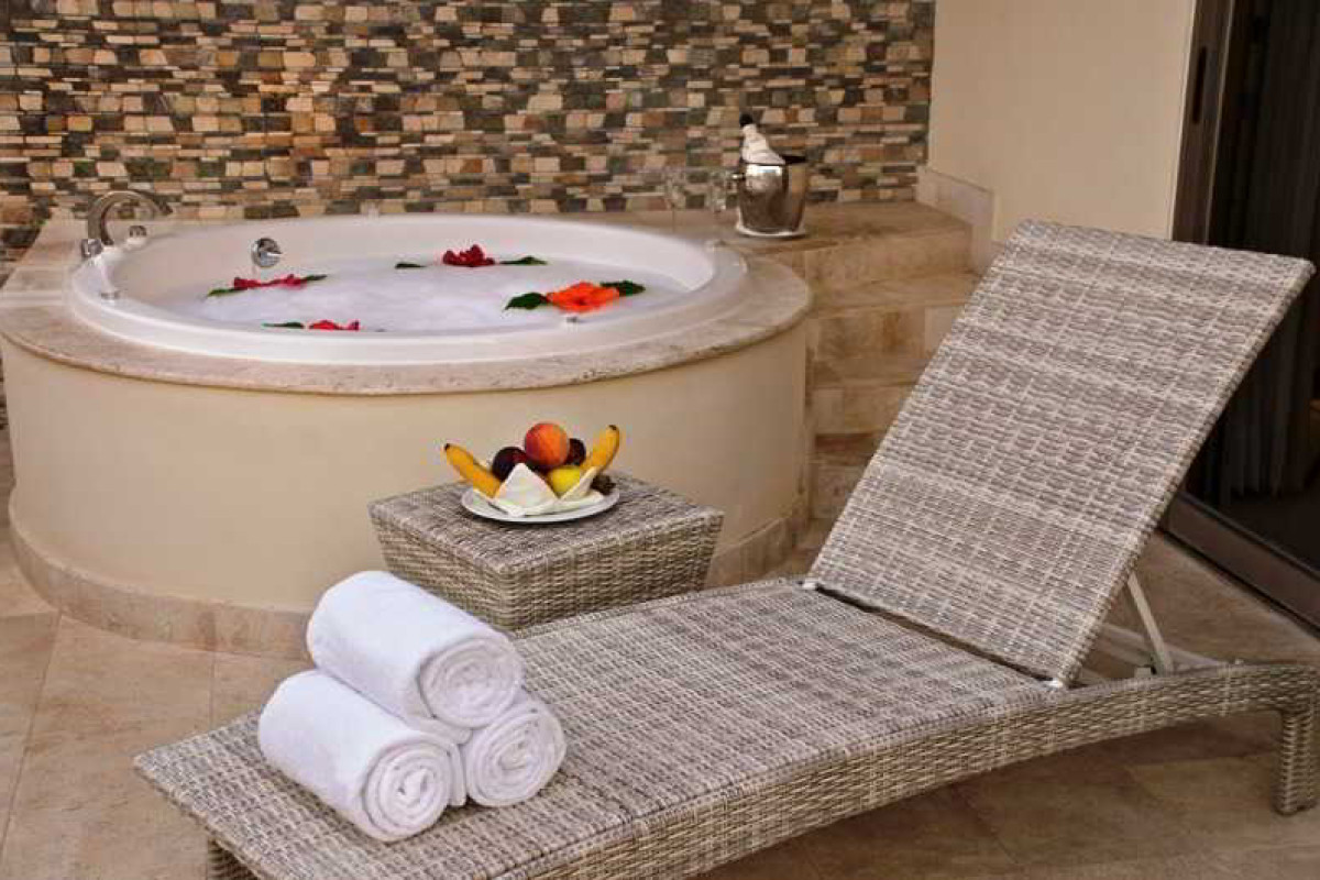 Sandos Caracol Eco Resort - Select Club Section