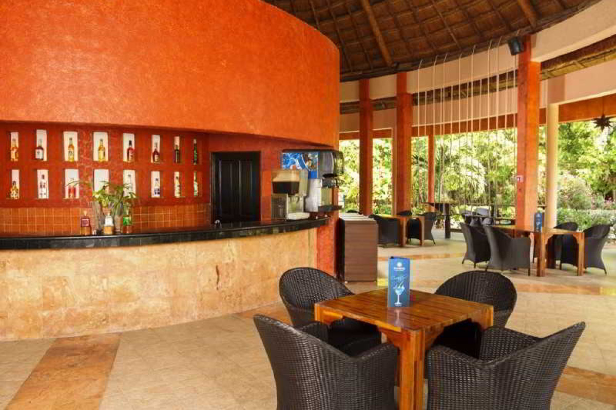 Sandos Caracol Eco Resort - Select Club Section