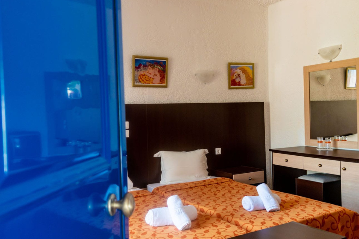 Elena Hotel