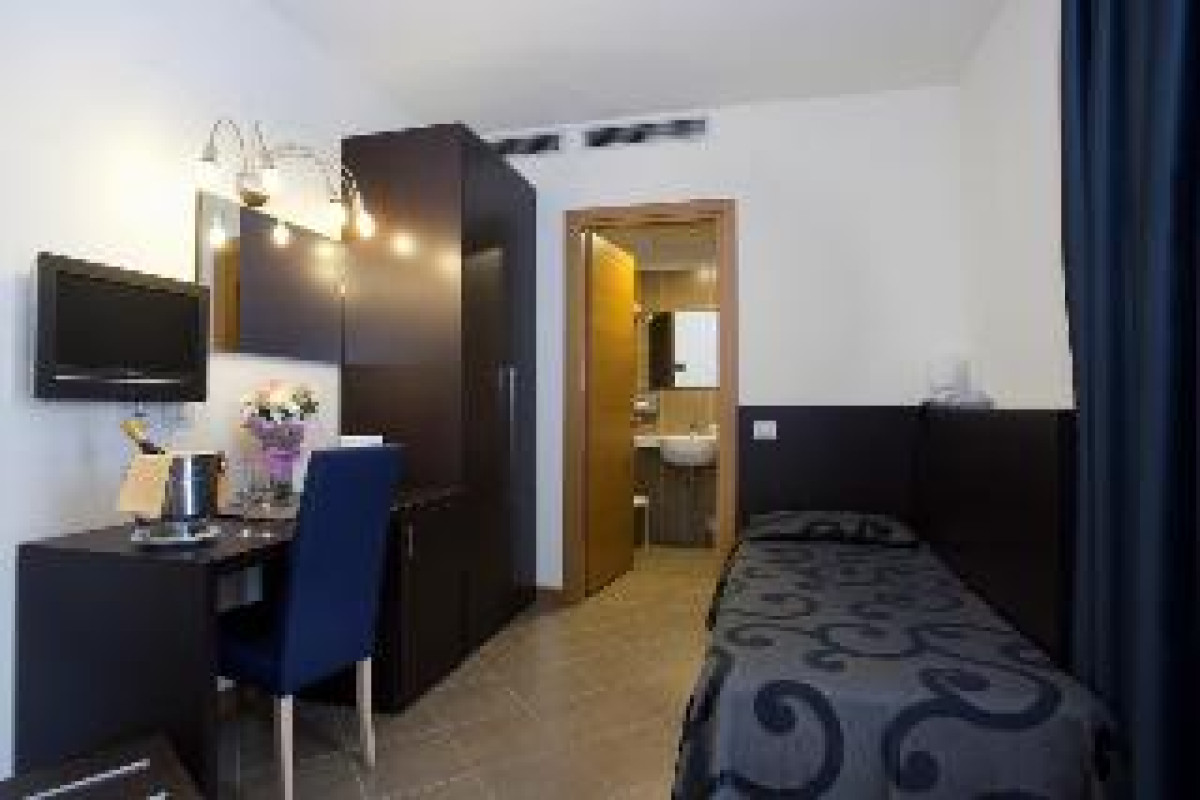 Eden Hotel