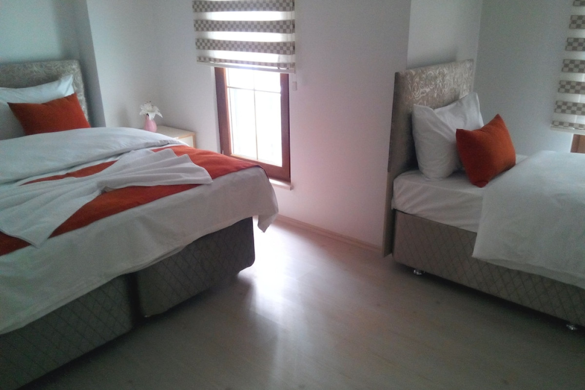 ADOR TROIA HOTEL