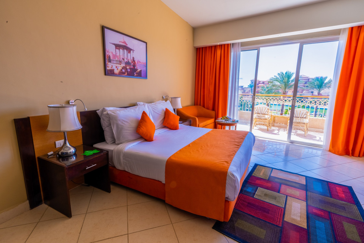 PARROTEL LAGOON WATERPARK RESORT