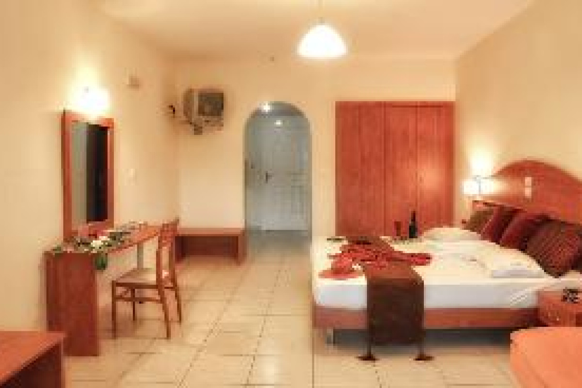 HOTEL BELUSSI BEACH