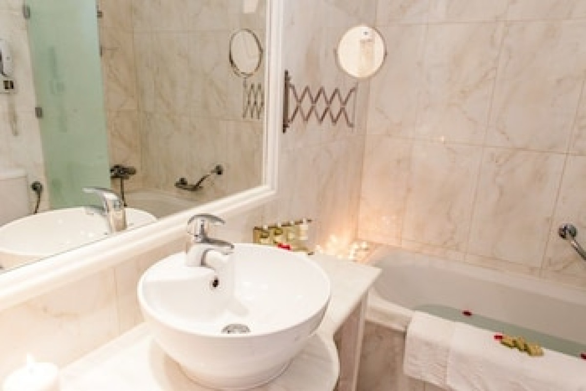 GERAKAS BELVEDERE HOTEL amp; LUXURY SUITES