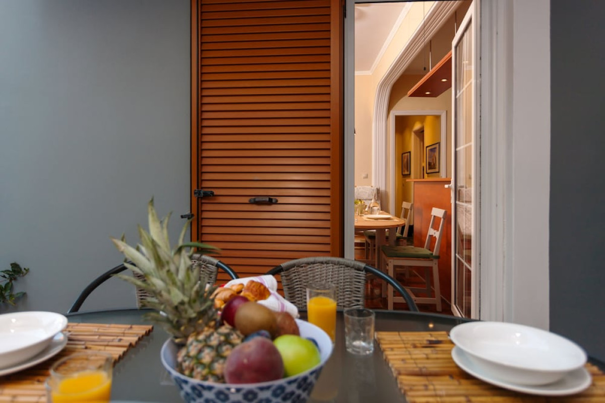 METROPOLIS APARTMENT