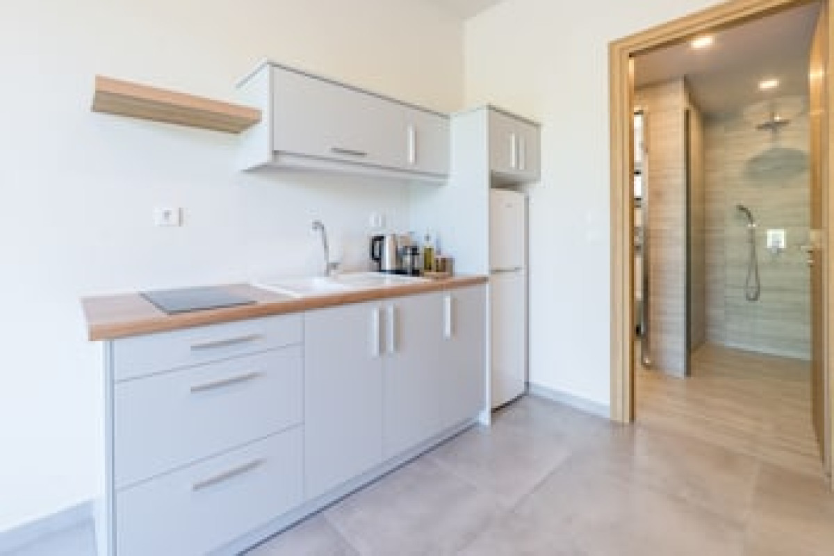 LEMONIA ACCOMMODATIONS
