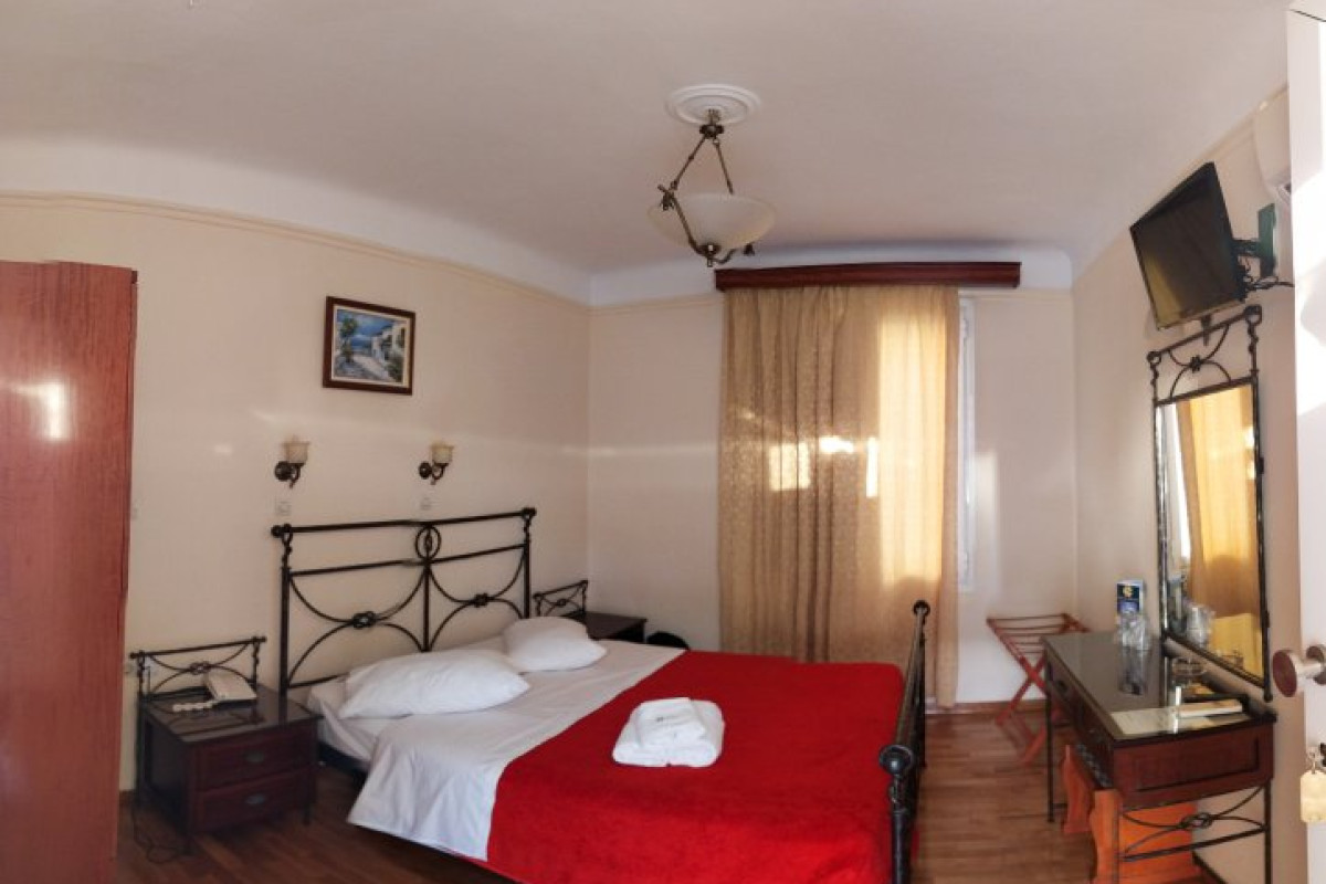 Cecil Hotel