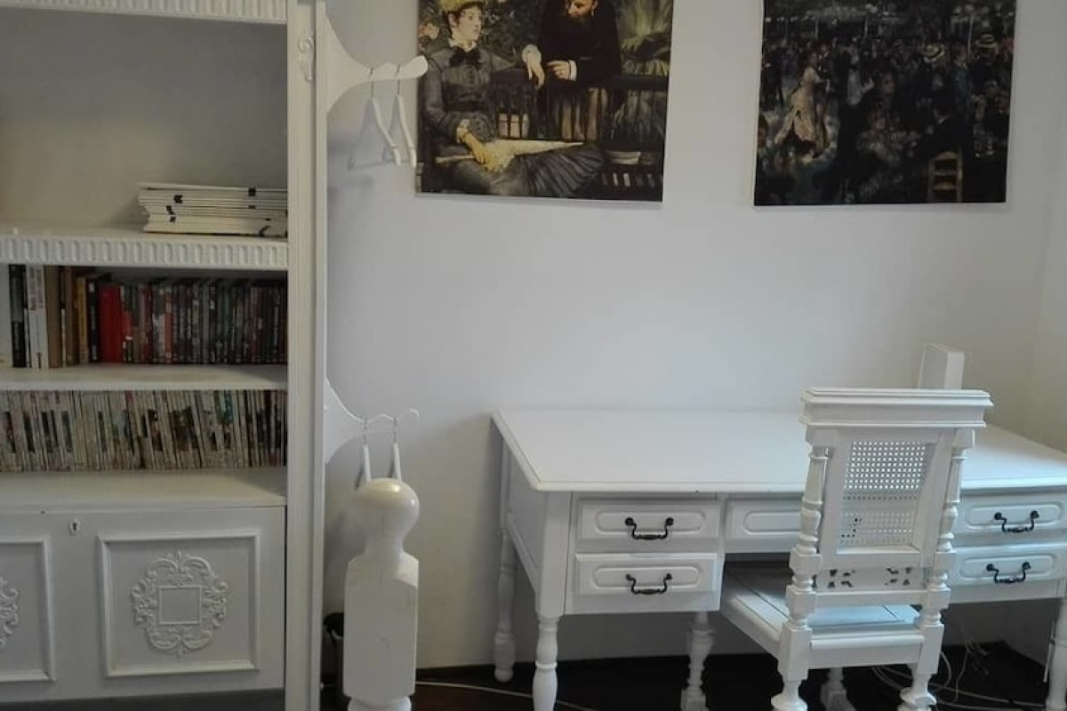 LILIS HOUSE
