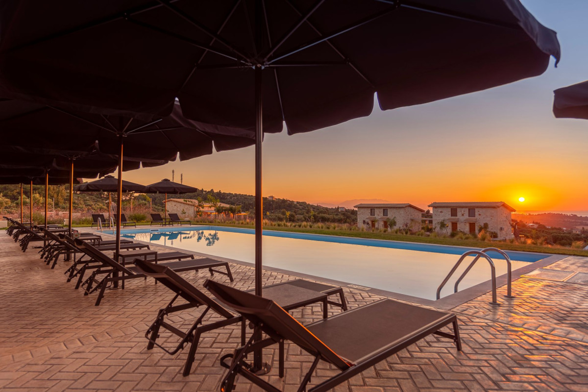 Mint Retreat Suites Halkidiki