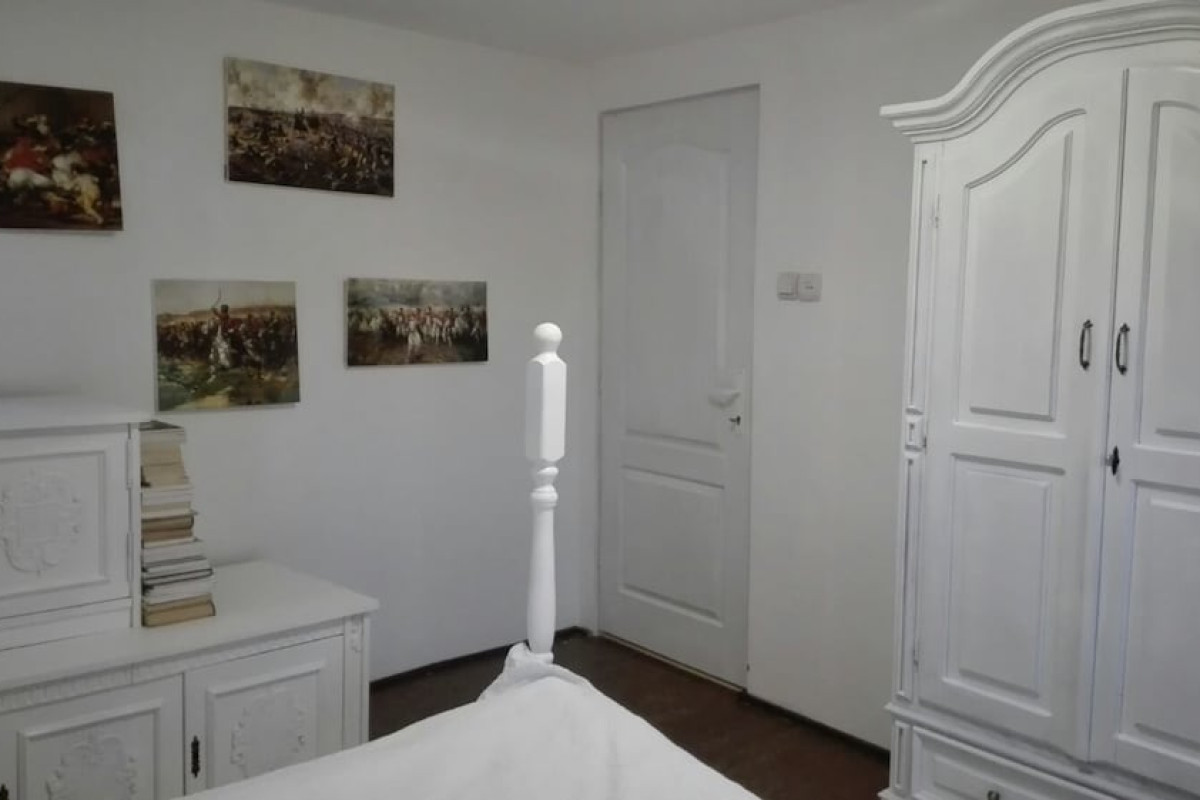 LILIS HOUSE