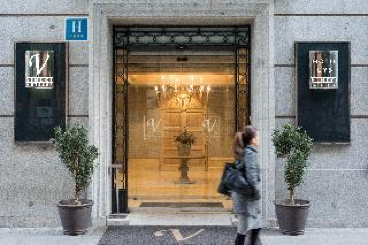 VINCCI LYS HOTEL