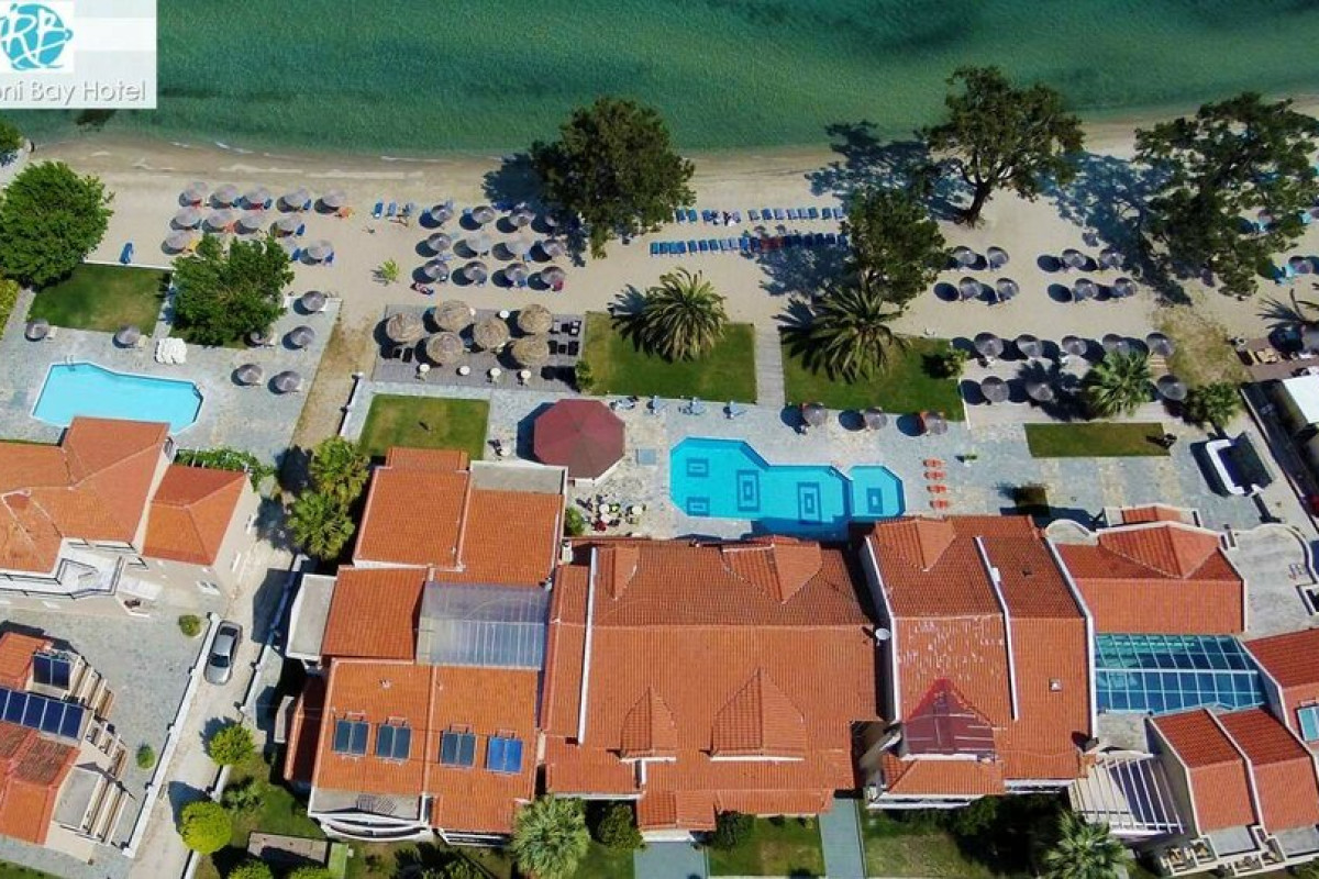 Rachoni Bay