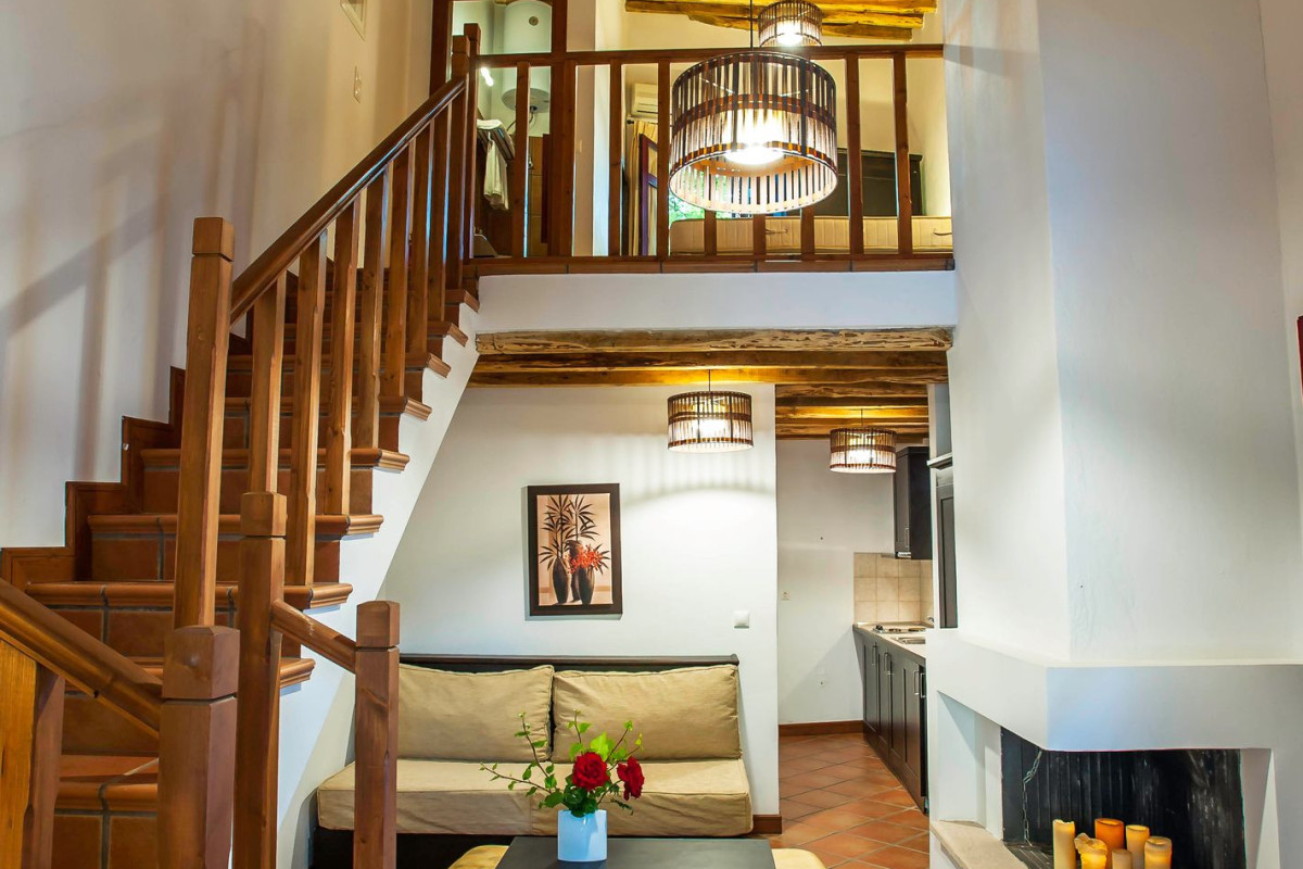 The Varos Residences Hotel