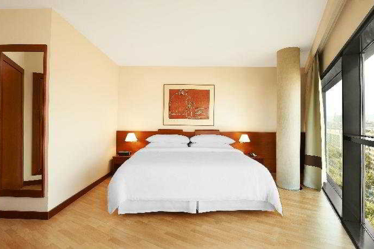 Four Points by Sheraton Barcelona Diagonal
