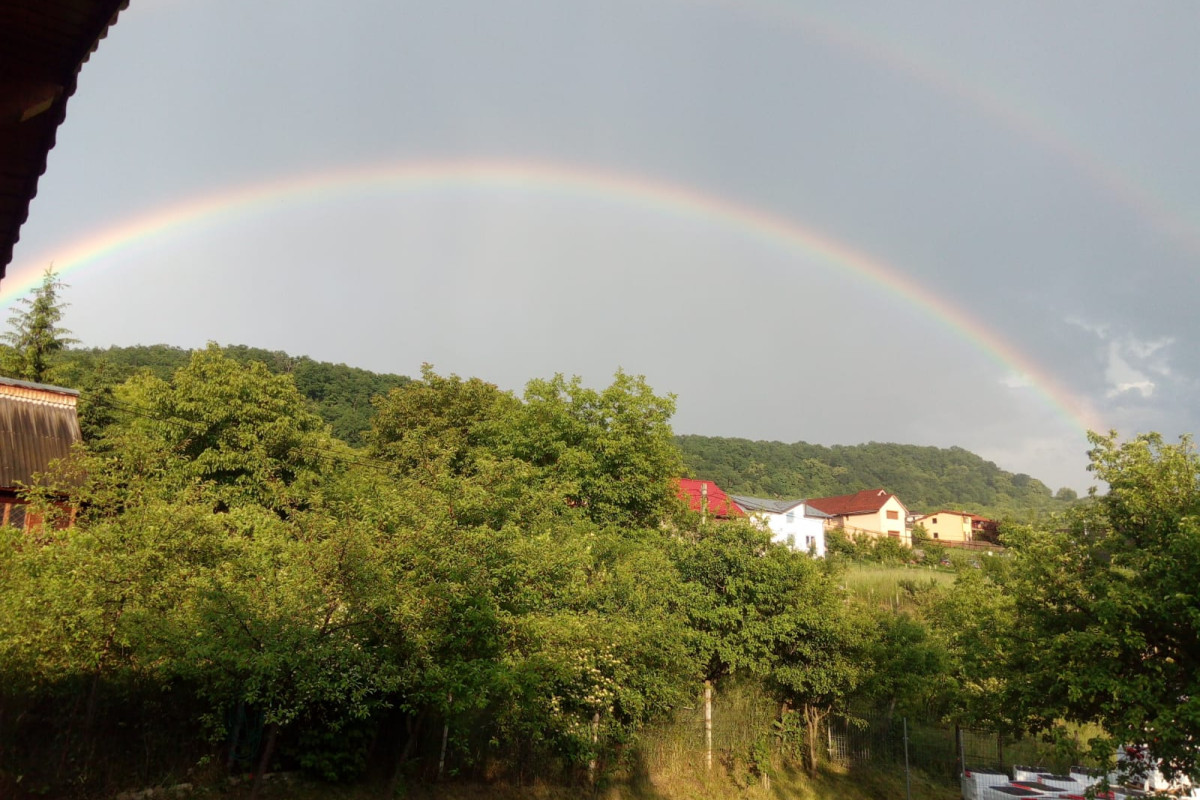 Cazare Colibita Casa Lipan