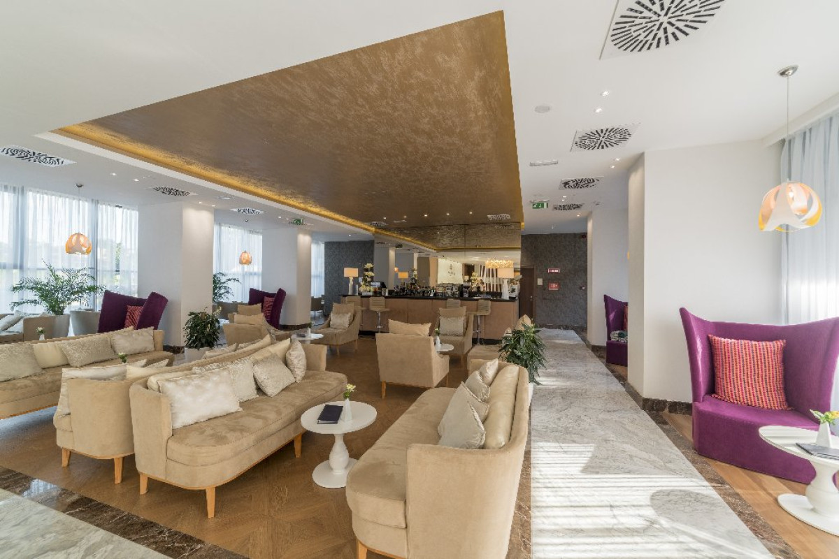 Hotel Lotus Therm