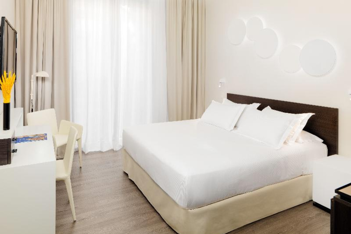 H10 Port Vell