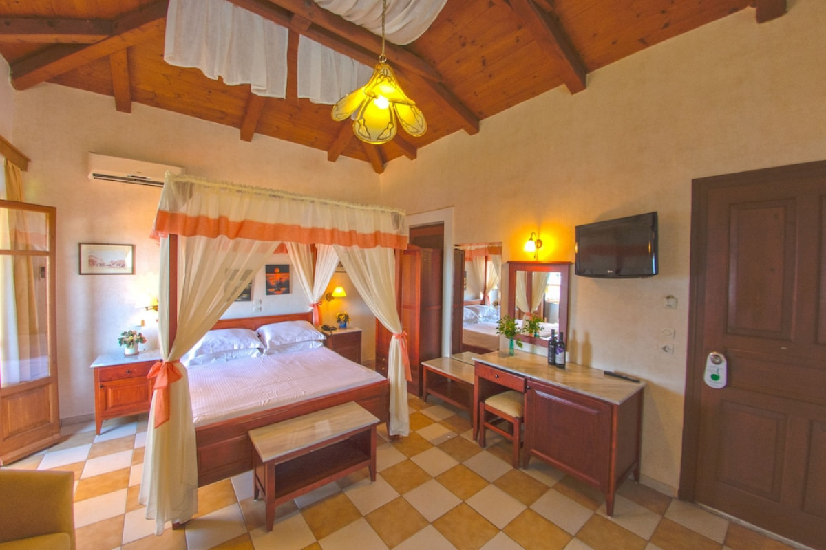 SEA VIEW VILLAGE STUDIOS AND APARTMENTS