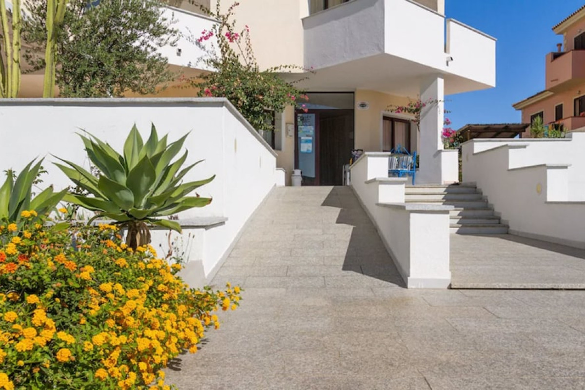 PALAU CITY HOTEL
