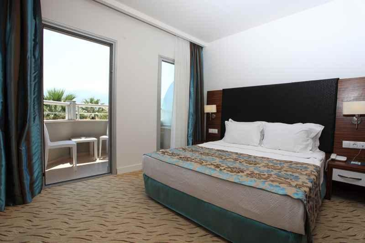 KUSADASI PALM WINGS BEACH RESORT