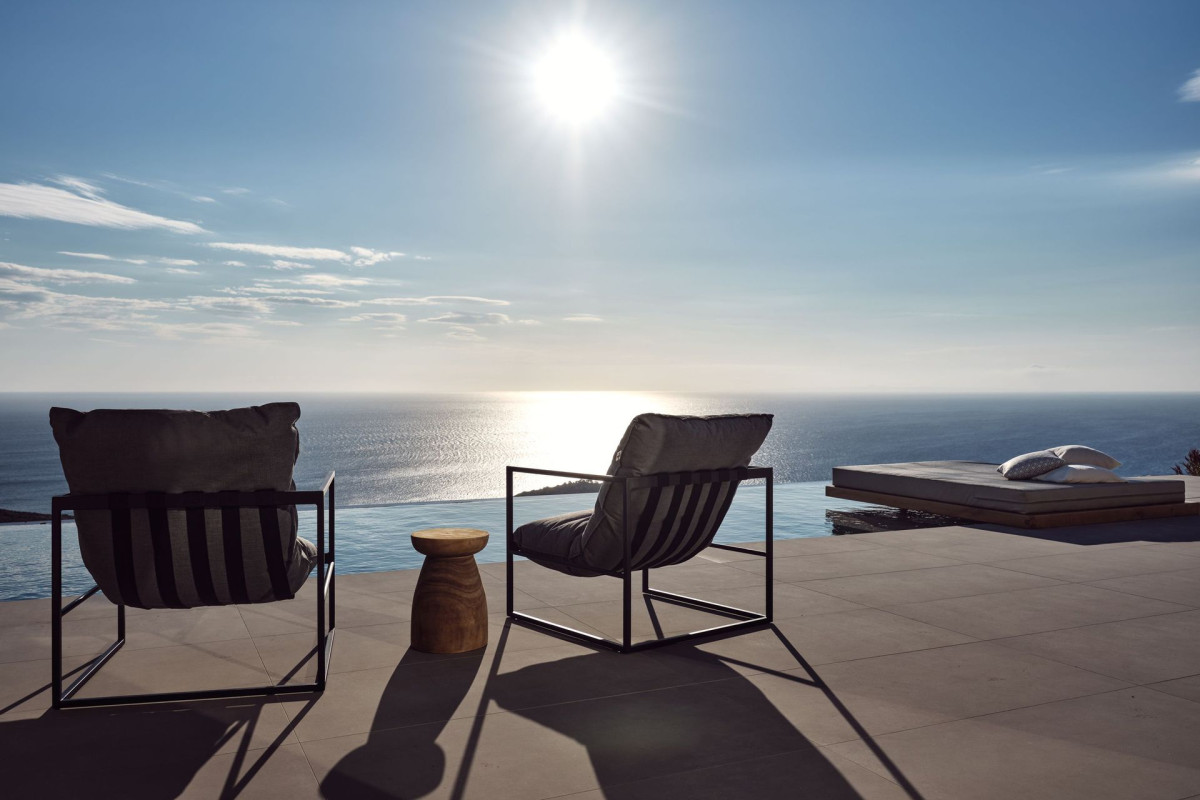 Etheria Luxury Villas & Suites