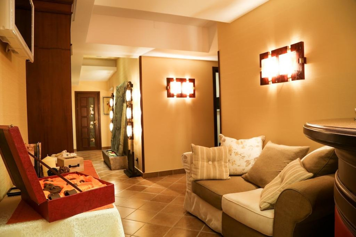 HOTEL FOISORUL CU FLORI