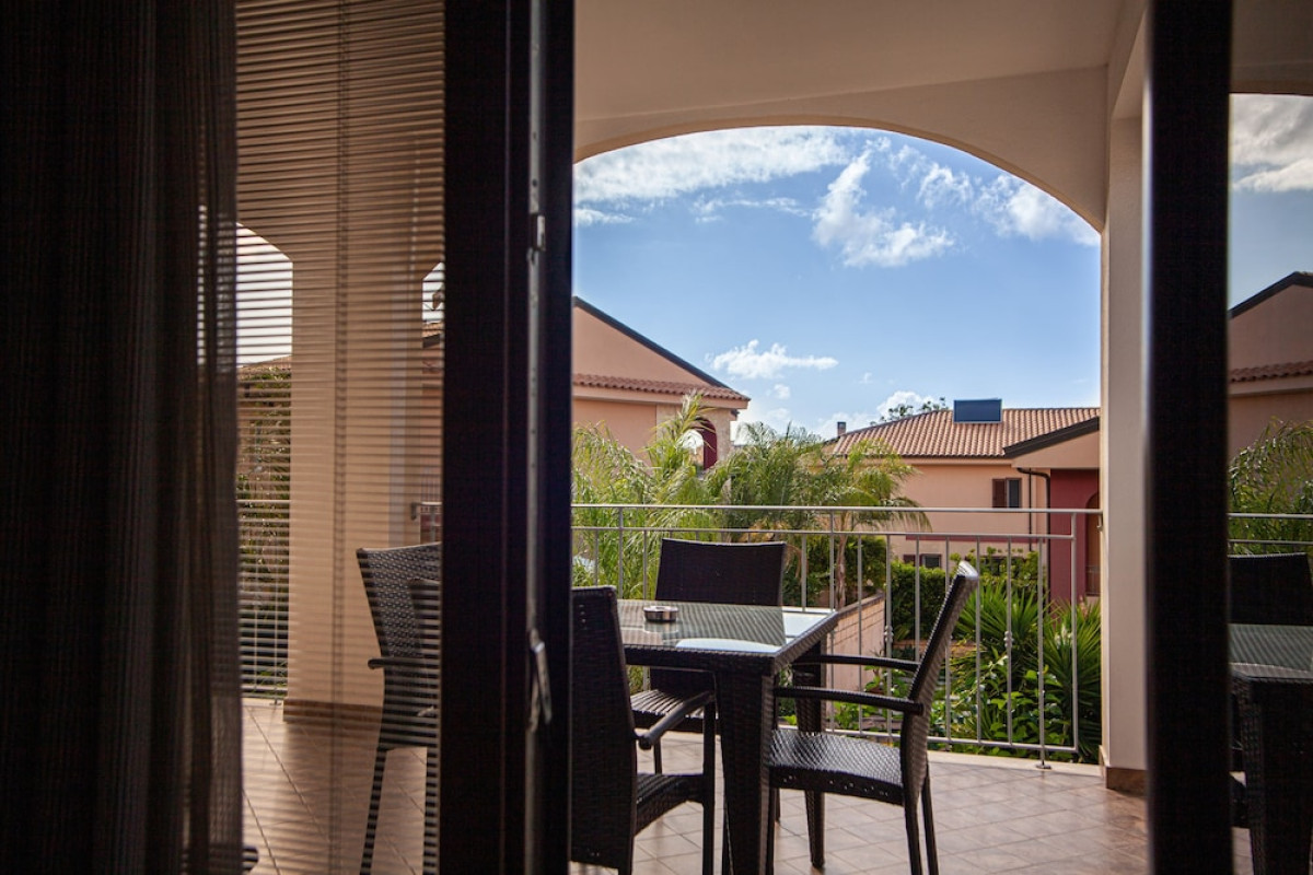 SENTIDO MICHELIZIA TROPEA RESORT