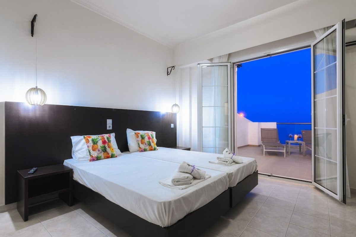 MOURIA STUDIOS APARTMENTS