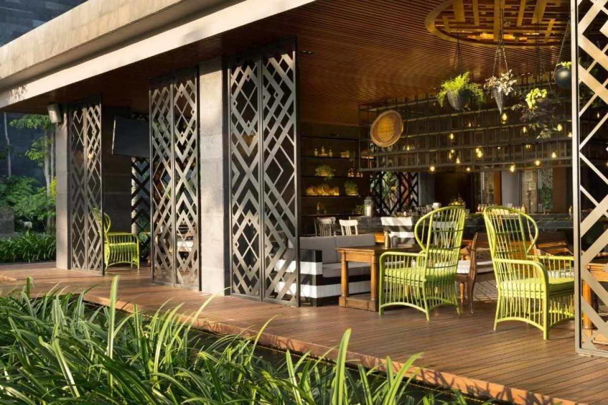 Indigo Bali Seminyak beach