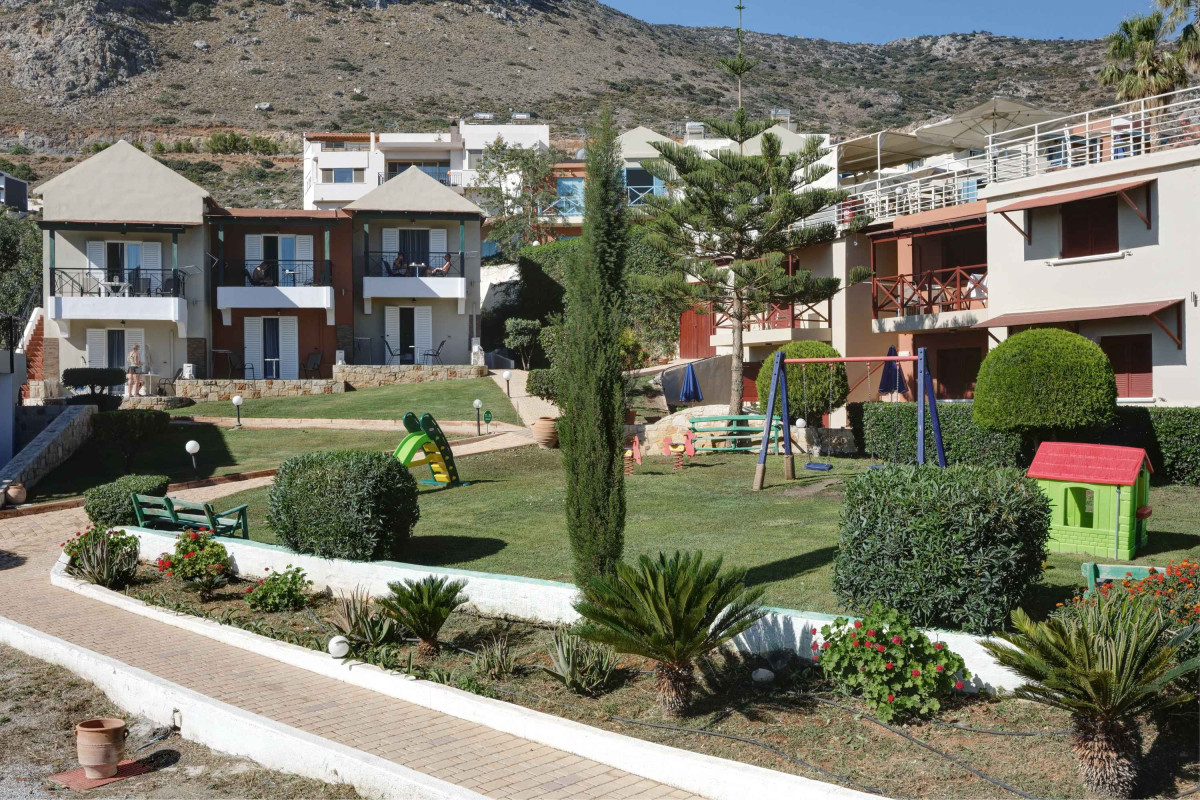 Piskopiano Village