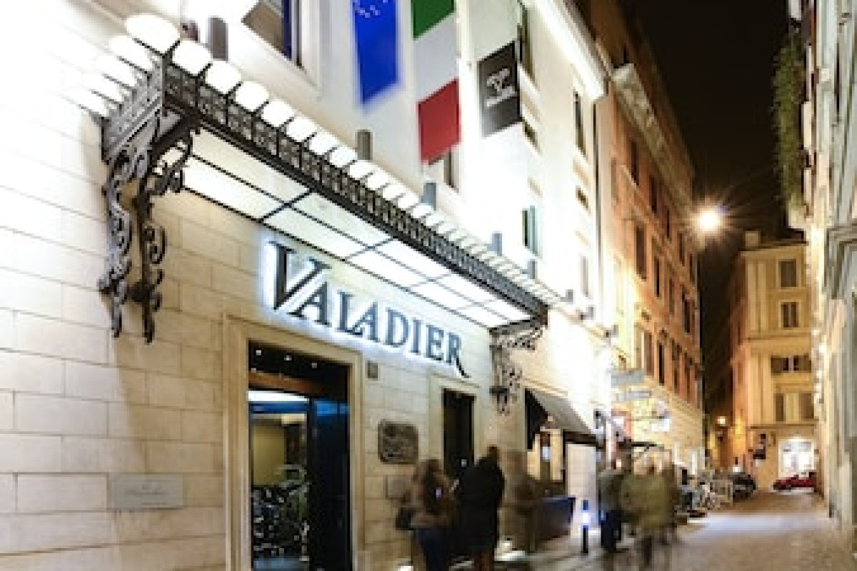 Valadier Hotel