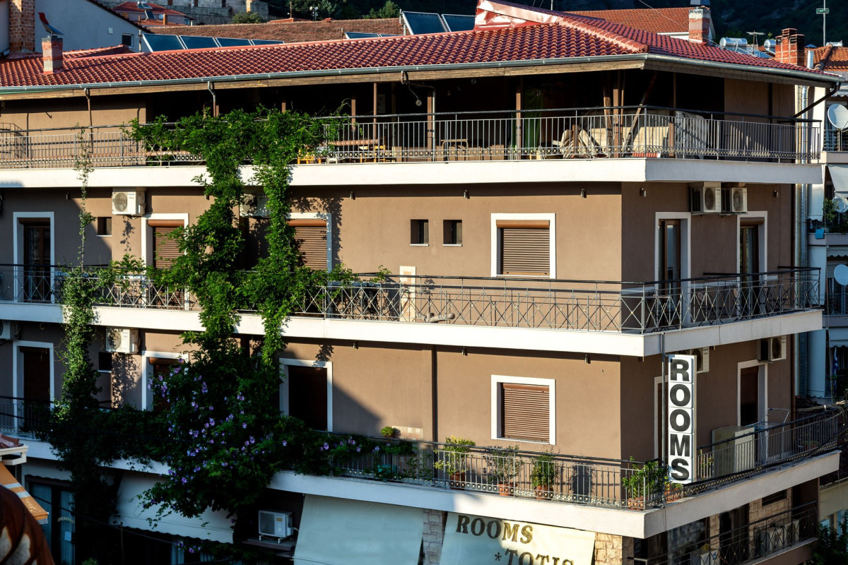 Toti Boutique Rooms