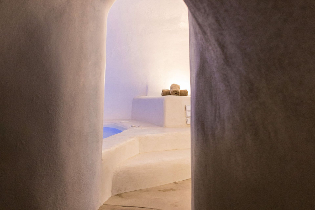 Kampanario Villa Santorini