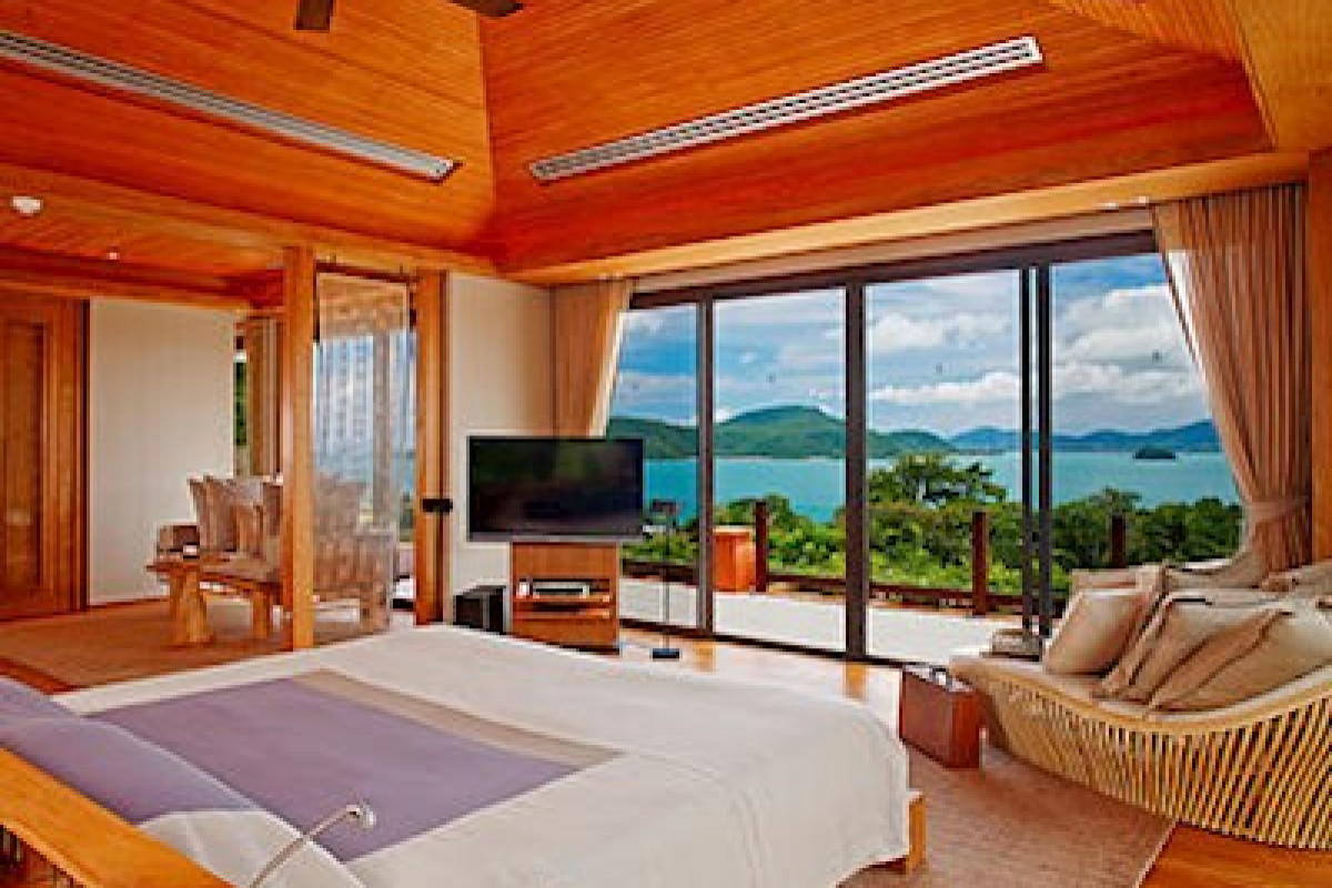 SRI PANWA PHUKET LUXURY POOL VILLA HOTEL