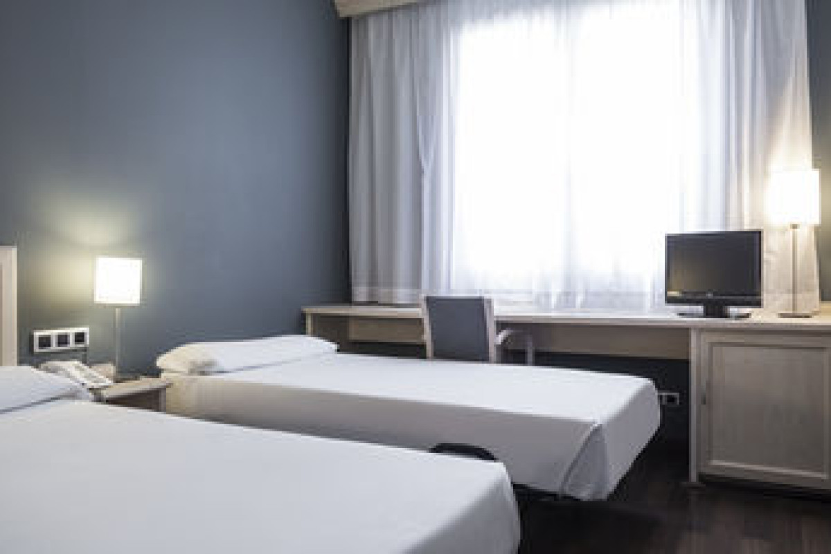ILUNION BEL ART HOTEL