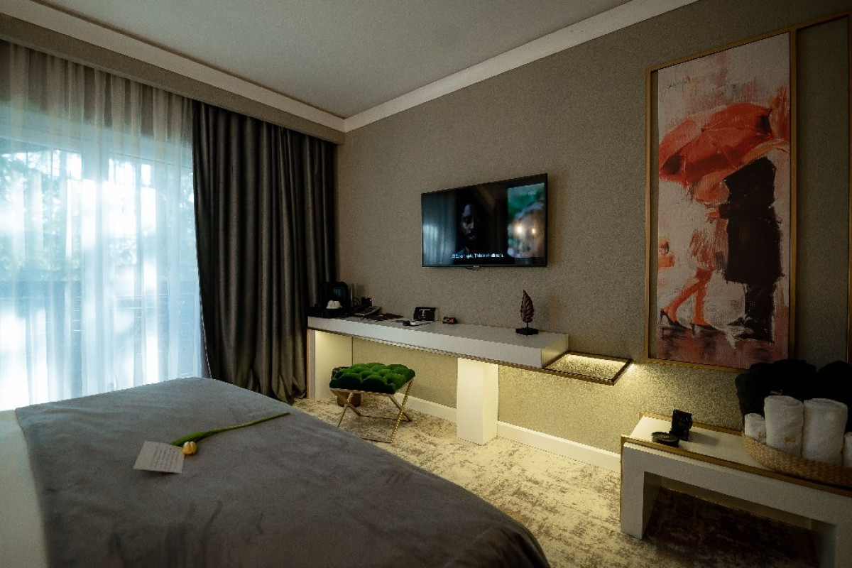 HOTEL ELEXUS PREDEAL